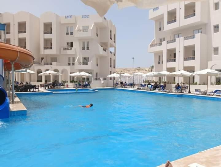 אל עלמיין Santorini North Coast Resort מראה חיצוני תמונה